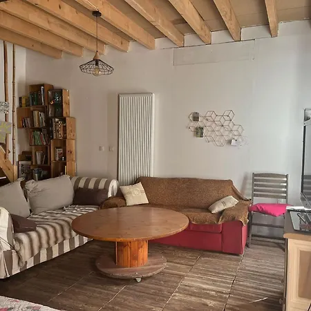 Couette-café Chez Amélie Saint-Germain-dʼEsteuil